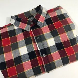 Shirt men’s size L Flannel plaid button down cotto